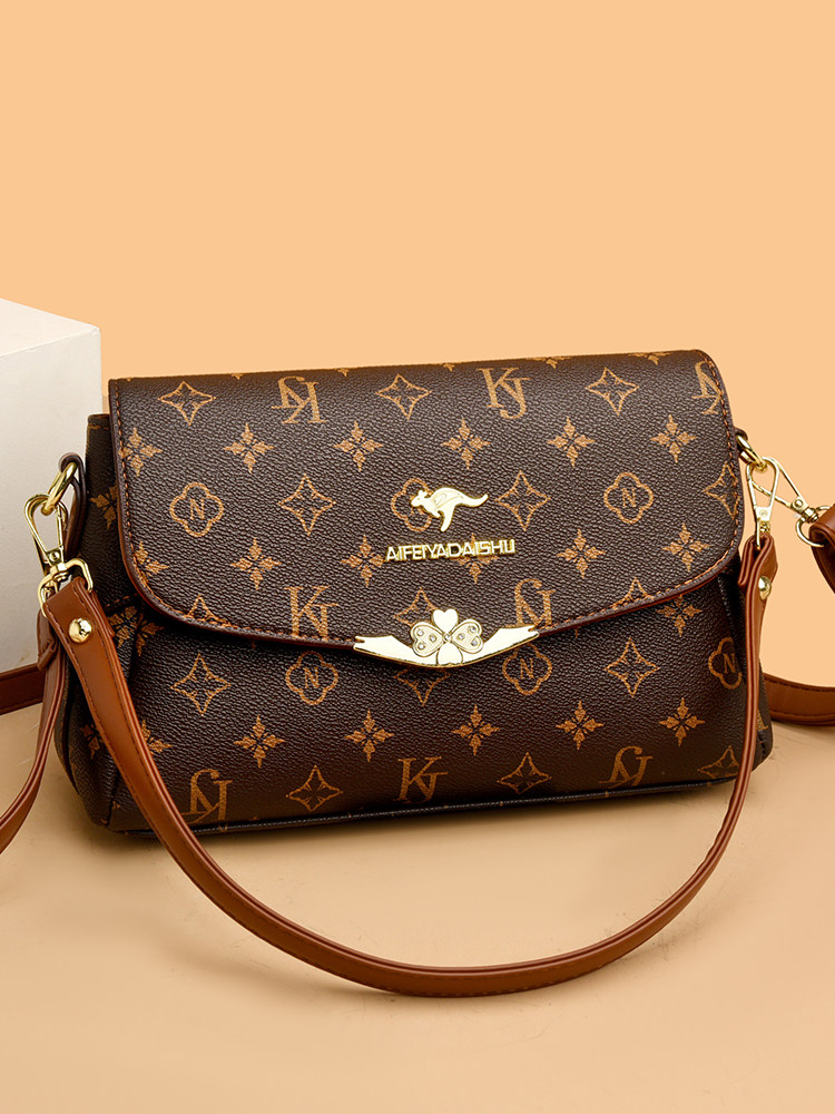 品牌真皮斜挎女包2025新款时尚中年妈妈包百搭软皮女士单肩腋下包,淘宝优惠券,粉丝福利购,淘宝优惠卷