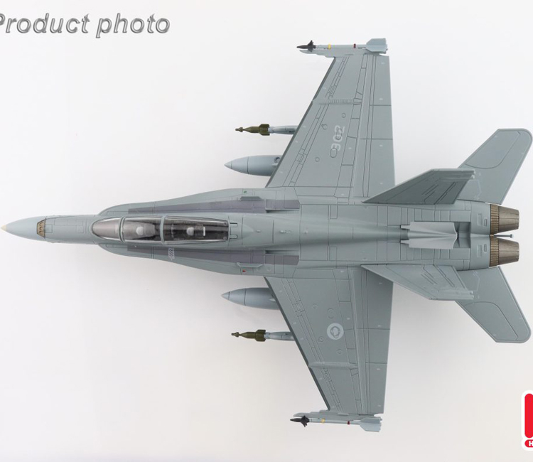 HA3575 F18战斗机 CF-188b Hornet 425 Sqn.,CAF,2004年 合金模型 - 图2
