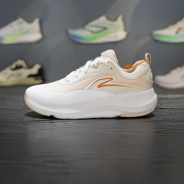 Li Ning warm women's lace-up velvet casual shoes