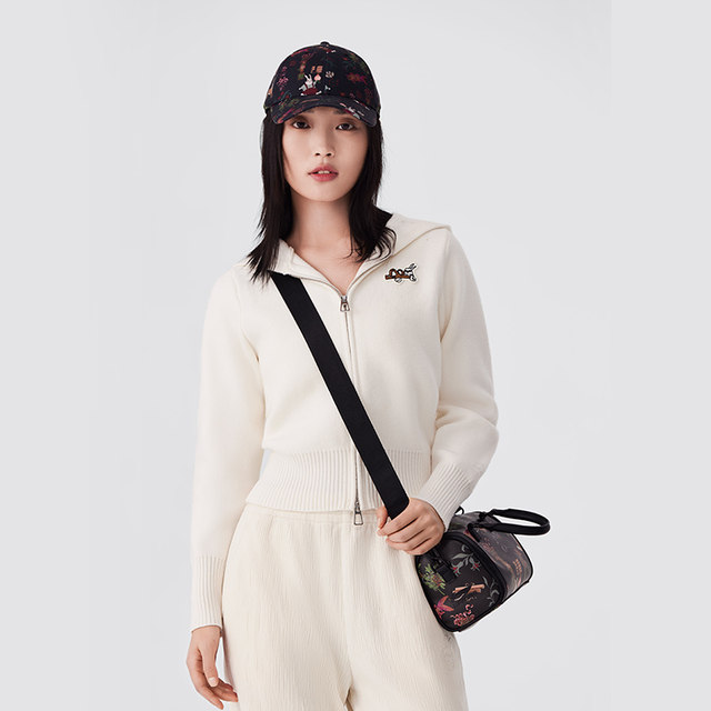 Li Ning 2023 Chinese women’s daily gold casual bag