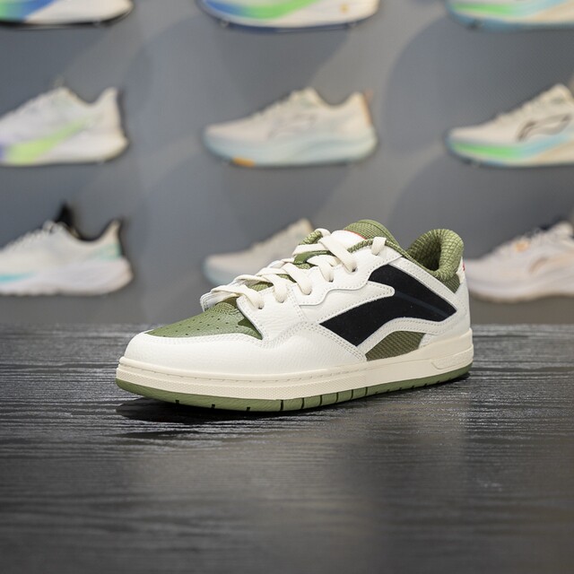 Li-Ning men's lace-up low-top professional skateboard shoes