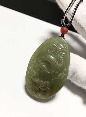 D1203# 天然和田玉黄口老料精工雕龙牌吊坠49.5*32*14.5mm 36.4克