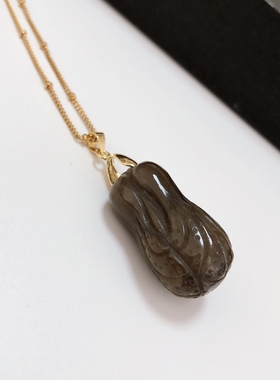 D1214# 天然和田玉老糖料白菜吊坠29.8*16mm 重量11.27克 配证书