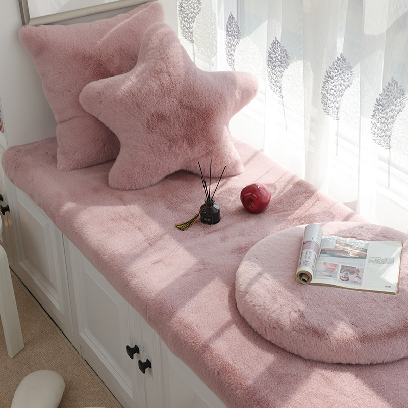Bay window mat, window sill mat, bedroom rug, princess style decorative short plush rabbit fur mat, universal for all seasons, customizable