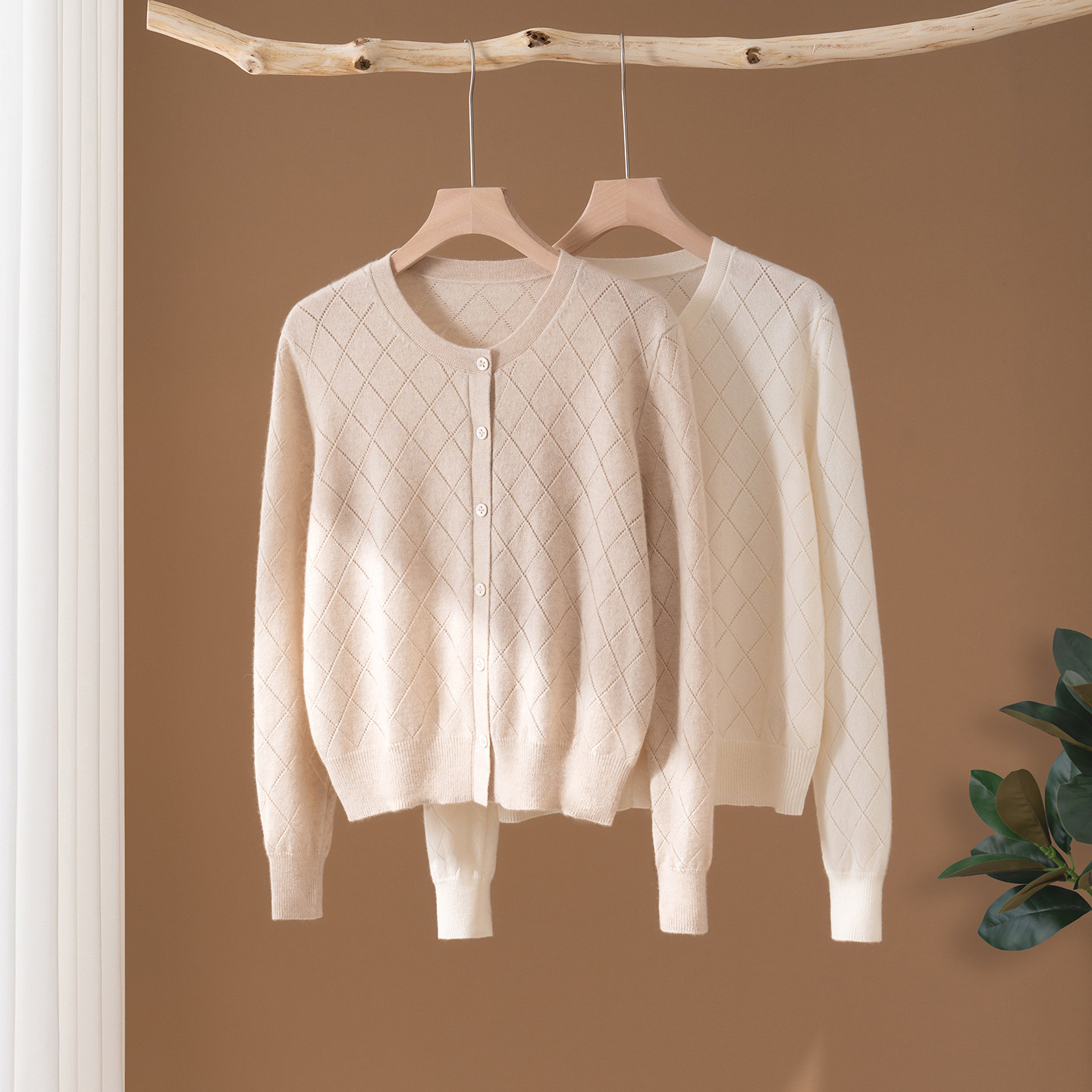 秋冬新款100%山羊绒衫女圆领针织开衫宽松毛衣打底衫百搭外套上衣,淘宝优惠券,粉丝福利购,淘宝优惠卷