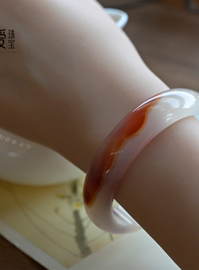 天然玛瑙手镯无优化俏色宽版正圈