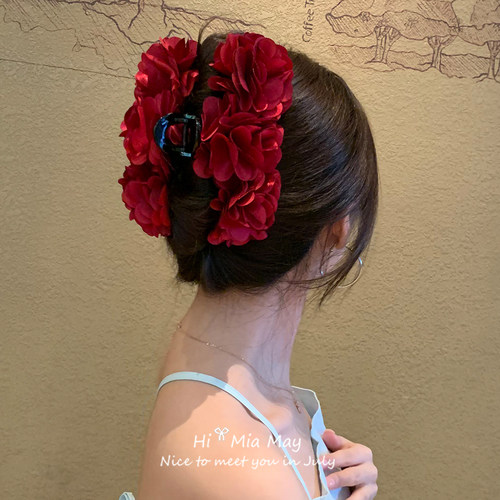 明艳动人~易梦玲同款红色高级感立体玫瑰花绝美抓夹发夹鲨鱼夹女 - 图0