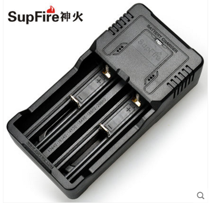 supfire神火18650锂电池充电器3.7V/4.7多功能通用性26650手电筒