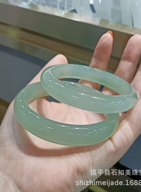 碧玉色东陵玉和田玉手镯湖水绿平替款晴水色玉石镯子饰品玉镯礼物