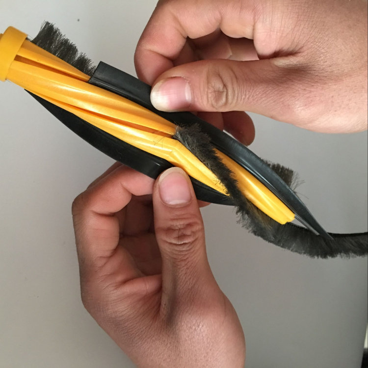 科沃斯地宝扫地机器朵朵DT85晶晶DT83随心DM81刮胶条配件边滚刷毛 - 图1