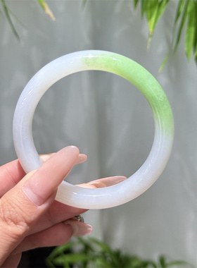 天然和田玉高冰翠青双色手镯手饰