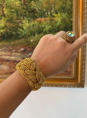 法产中古Poggi金色编织手镯99新成色no退no换