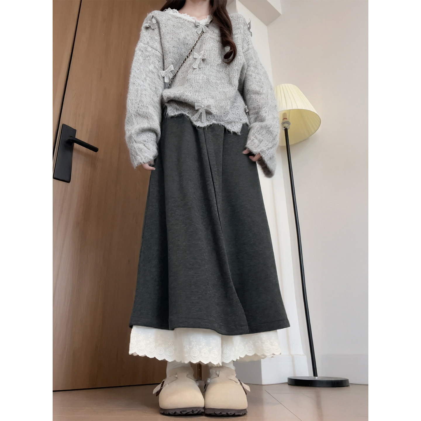 深灰色蕾丝拼接裙裤女秋冬新款胖妹妹mm高腰宽松显瘦毛呢阔腿裤子,淘宝优惠券,粉丝福利购,淘宝优惠卷