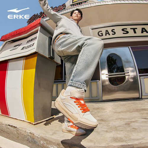 鸿星尔克板鞋男鞋巴适面包鞋2025秋季新款厚底男士潮流休闲运动鞋 - 图0