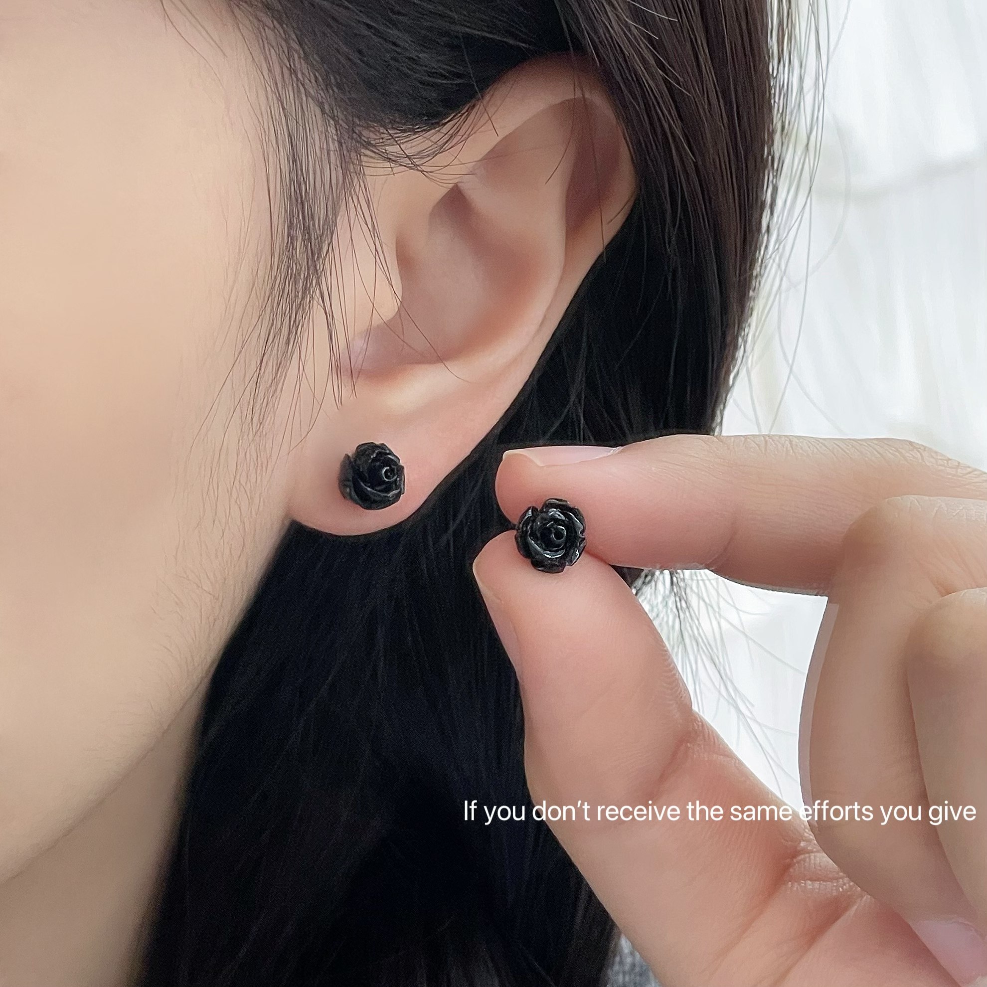s925纯银黑色花朵耳钉小众设计时尚法式复古潮流耳饰ins风,淘宝优惠券,粉丝福利购,淘宝优惠卷