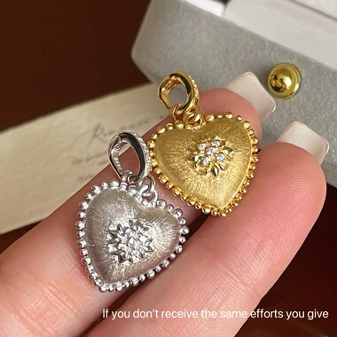 s925纯银中古爱心法式轻奢简约时尚小众设计vintage拉丝吊坠高级