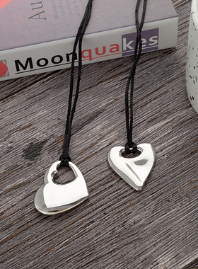 韩国博主fever同款爱心吊坠项链女2025新款爆款长毛衣链秋冬配饰