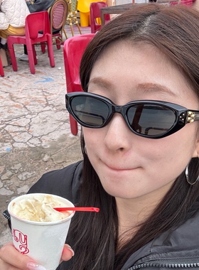 赵露思同款猫眼黑色高级感墨镜女