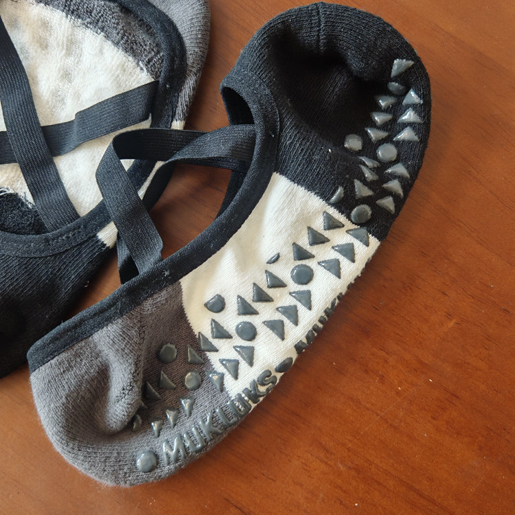 周忠坤女士瑜伽袜子防滑女士毛巾底地板袜女棉运动加厚短筒,淘宝优惠券,粉丝福利购,淘宝优惠卷