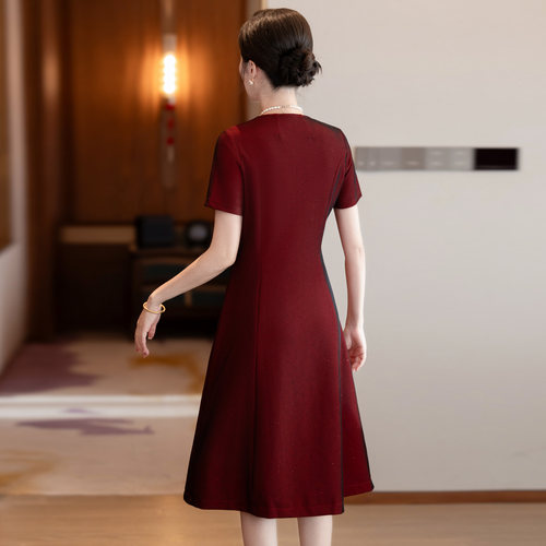 喜婆婆婚宴装2026夏季结婚妈妈红色烫钻新中式喜服旗袍婚宴礼服女 - 图1