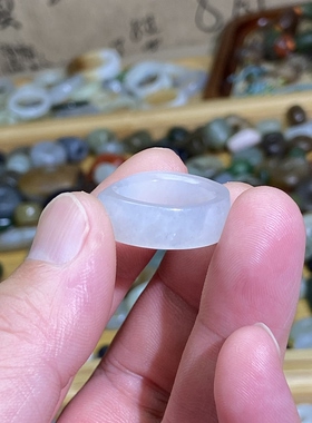 和田玉籽料卡17戒指白青花满皮随型古风戒圈文玩珠串跑环玉环挂饰