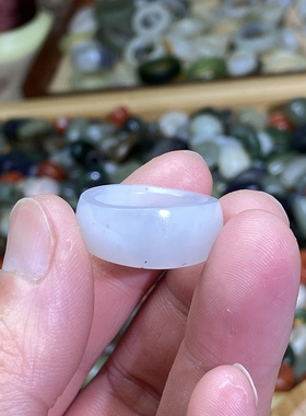 和田玉籽料卡17随型戒指白青花满皮古风戒圈跑环文玩珠串挂饰玉环