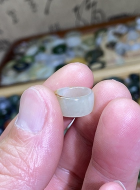 和田玉籽料卡10随型跑环洒金皮满皮古风玉环锁骨链挂饰文玩跑圈