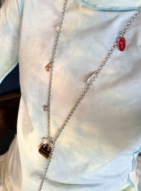 一链多戴手提包时髦项链