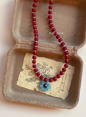 红珠蓝花串珠花朵项链