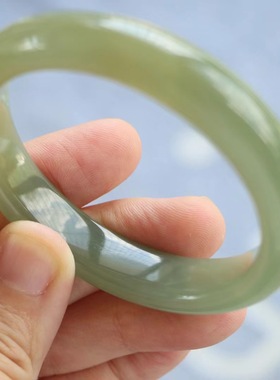 保真天然和田玉手镯53圈口证书编号6061373和田玉湖绿色 青海料