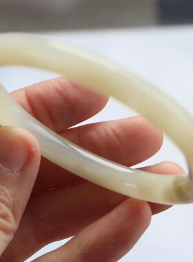 保真天然和田玉手镯59圈口证书1141058藕粉色烟灰色 青海料圆条