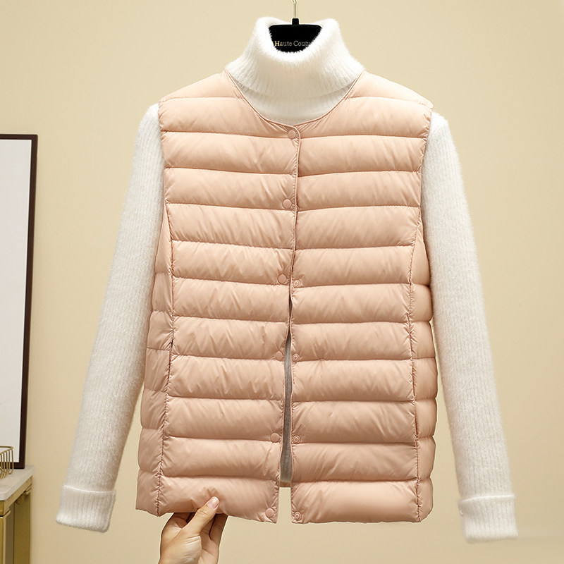  娇兰恋服饰羽绒服