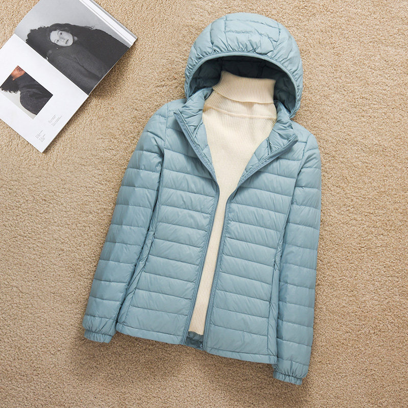  娇兰恋服饰羽绒服