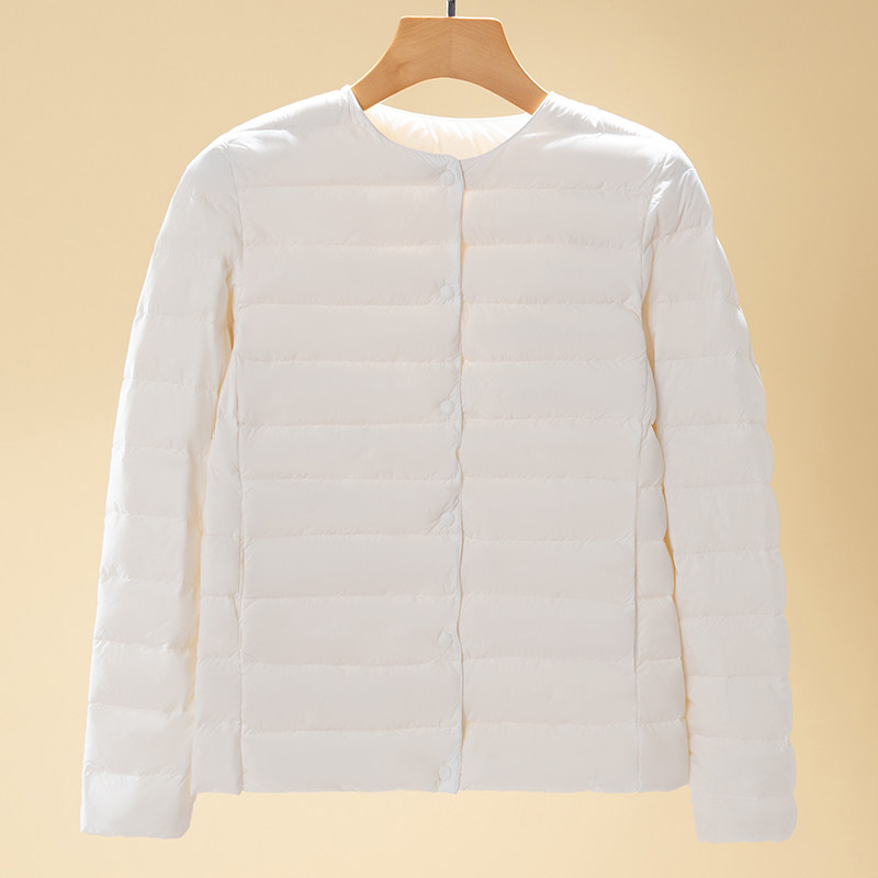  娇兰恋服饰羽绒服