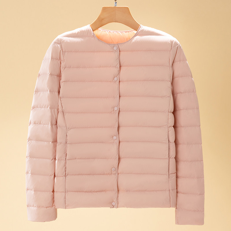  娇兰恋服饰羽绒服