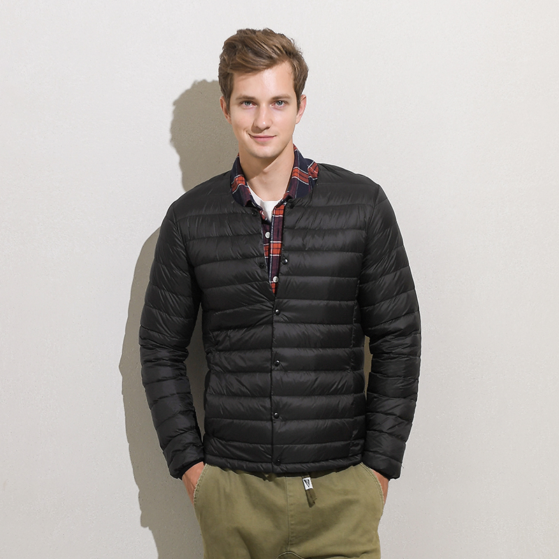  娇兰恋服饰羽绒服