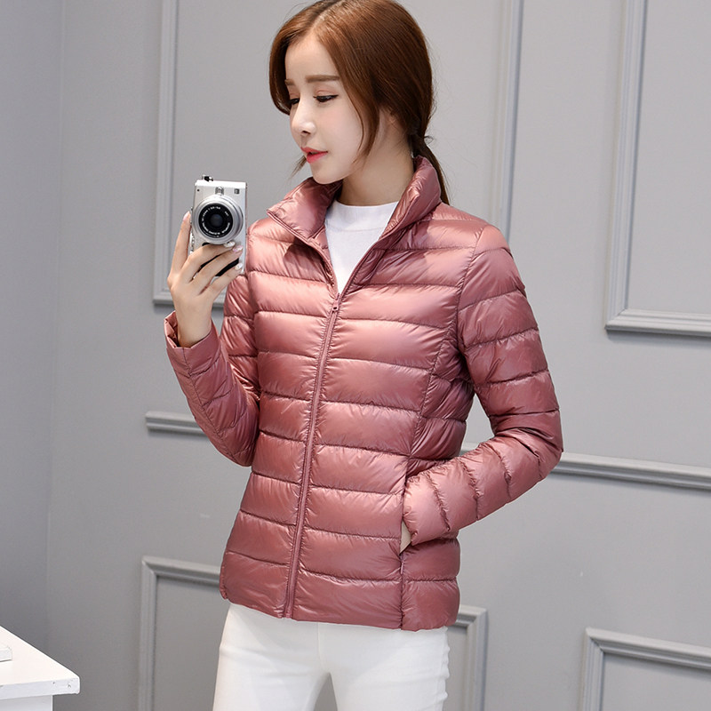  娇兰恋服饰羽绒服