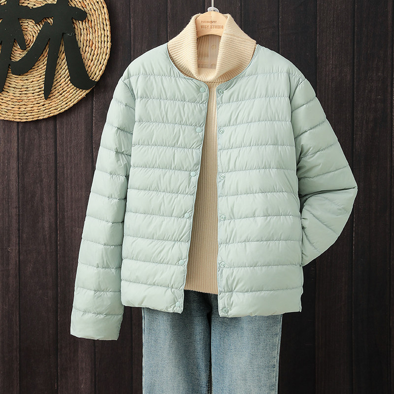  娇兰恋服饰羽绒服