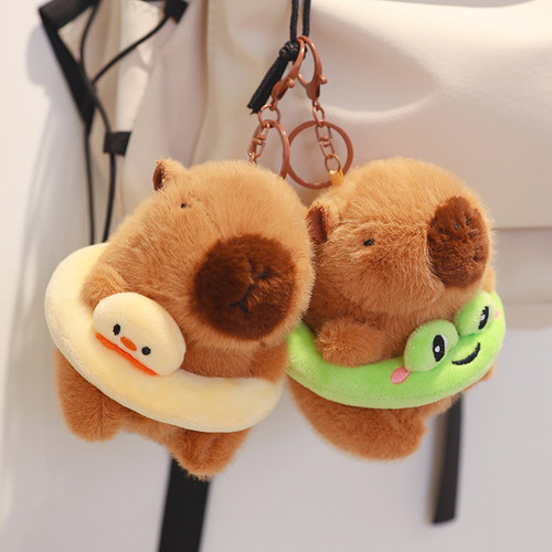 可爱卡皮巴拉玩偶挂件公仔包包挂饰水豚毛绒玩具小娃娃背包钥匙扣 - 图3