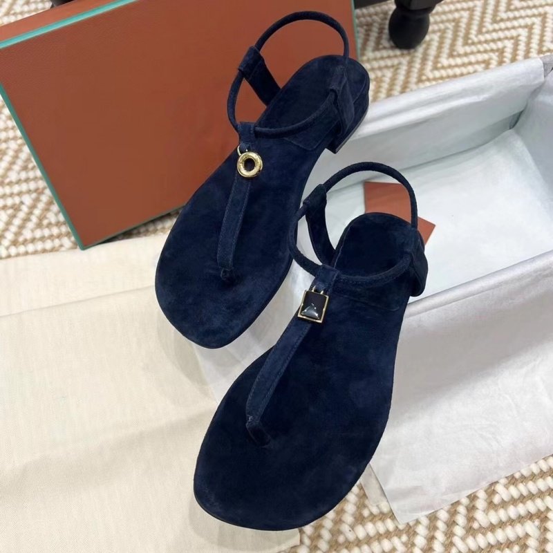 2025夏新款lp休闲夹趾凉鞋女金属吊坠凉鞋真皮低跟外穿沙滩凉拖鞋,淘宝优惠券,粉丝福利购,淘宝优惠卷