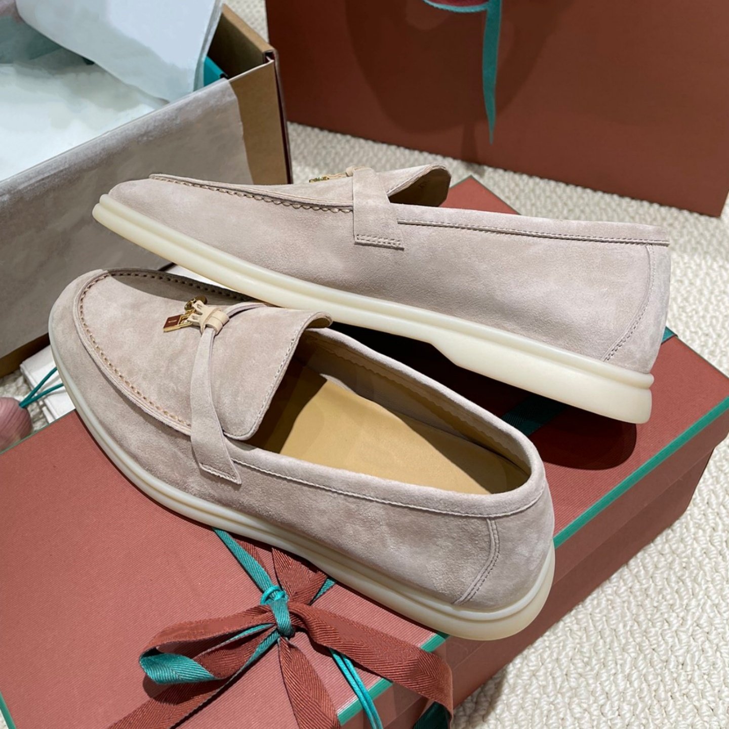 超软~老钱风lp乐福鞋女休闲平底英伦流苏扣真皮懒人一脚蹬单鞋,淘宝优惠券,粉丝福利购,淘宝优惠卷