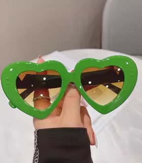 太阳镜心形2022年新款海边高级gm