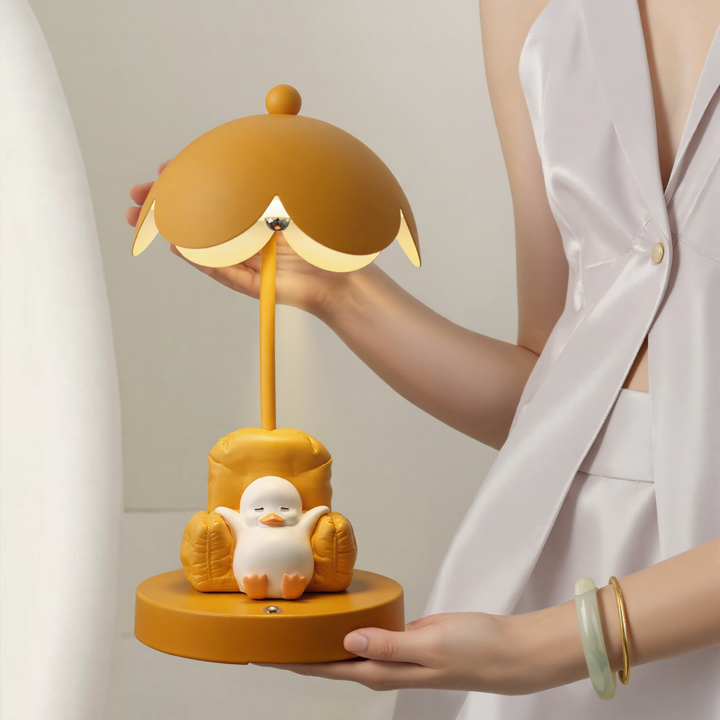 创意新款躺平鸭台灯摆件卧室床头灯桌面氛围装饰品房间小物件,淘宝优惠券,粉丝福利购,淘宝优惠卷