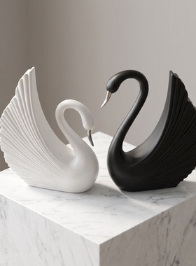 现代简约天鹅造型黑白装饰摆件