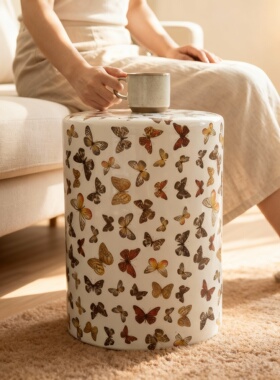 复古蝴蝶印花圆形大容量摆件