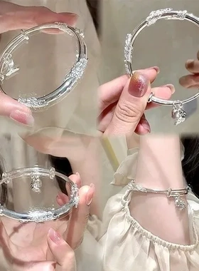 女繁花似锦手镯蝴蝶送妈妈情人节礼物