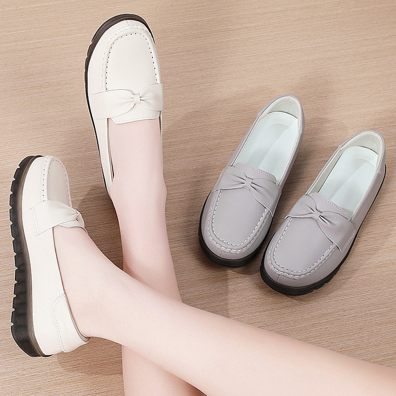 跨境豆豆鞋女一脚蹬软底软皮平底休闲中老年舒适妈妈单鞋春季大码,淘宝优惠券,粉丝福利购,淘宝优惠卷