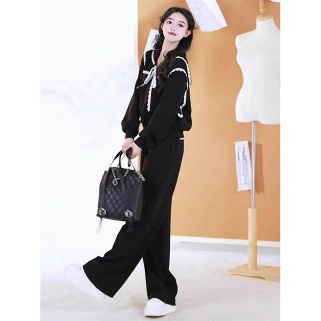 秋季新款套装休闲运动风女海军领长袖卫衣阔腿裤两件套高级感女装,淘宝优惠券,粉丝福利购,淘宝优惠卷