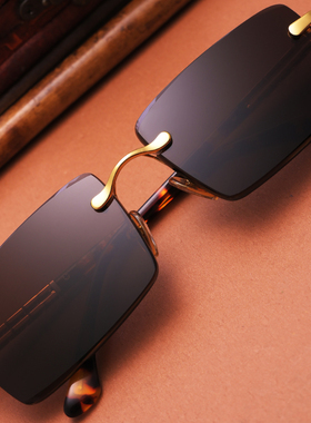 箫秒新款切边水晶眼镜石头镜