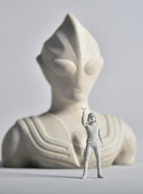 树脂奥特曼人间体微缩模型迪迦